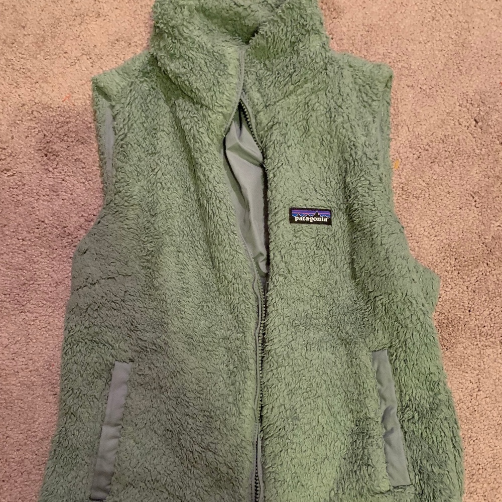 Patagonia Los Gatos Vest in light green